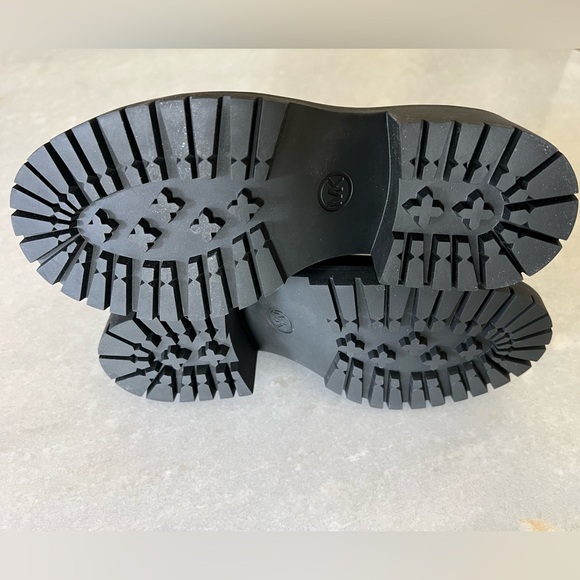 Michael Kors Loafer Size 8 New in Box! - Picture 6 of 8